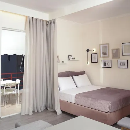 Apartment Theros, Just Walk To The