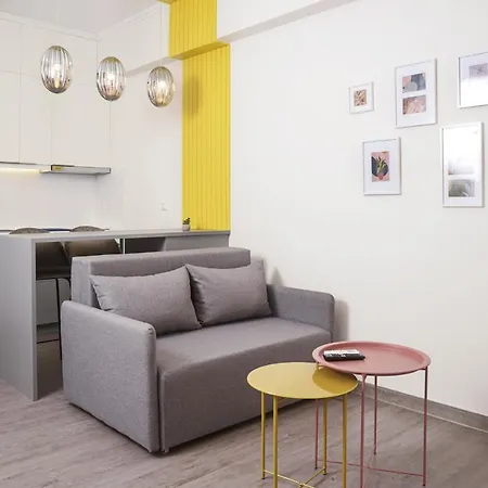 Apartment Theros, Just Walk To The *